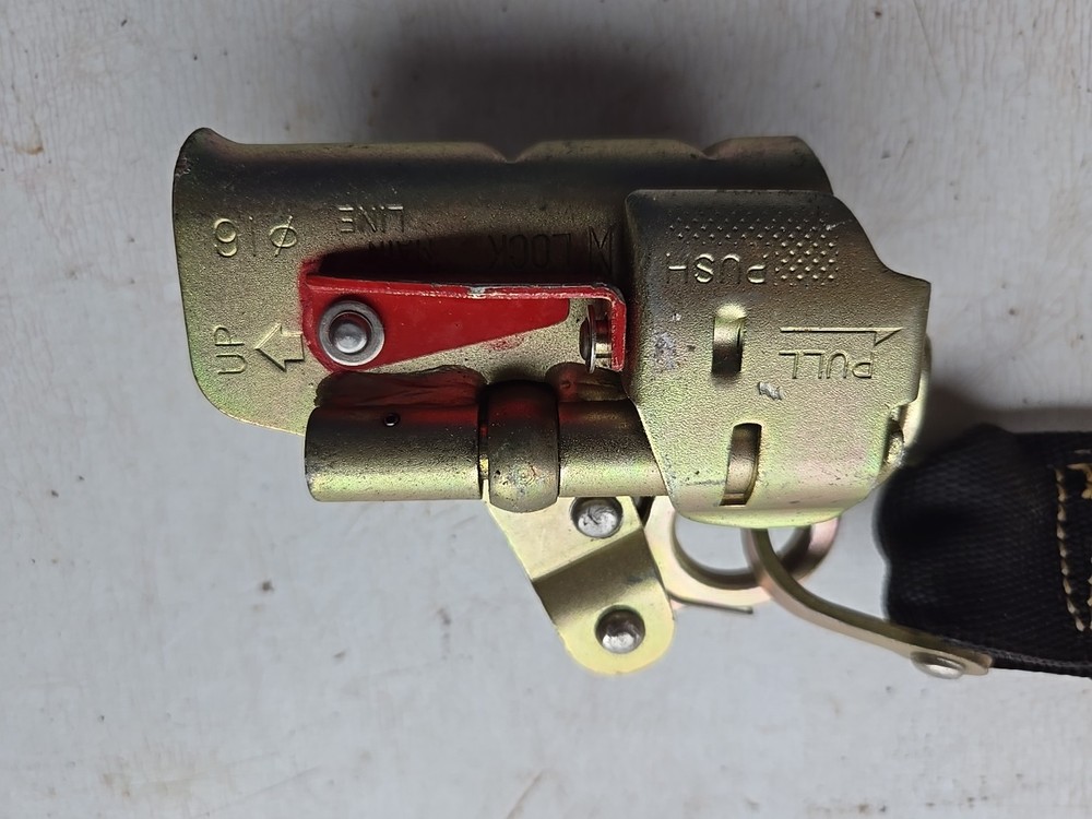 24Inch Locking Rope Grab Laynard