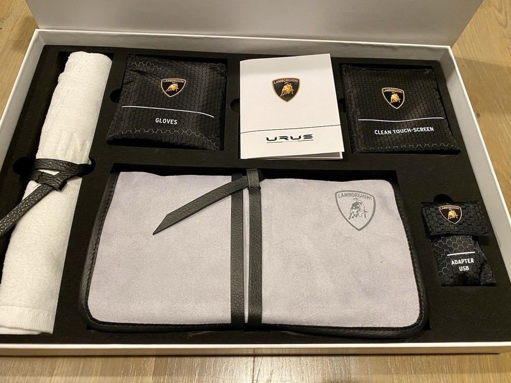 Lamborghini Urus Car Cleaning Kit - NEW!
