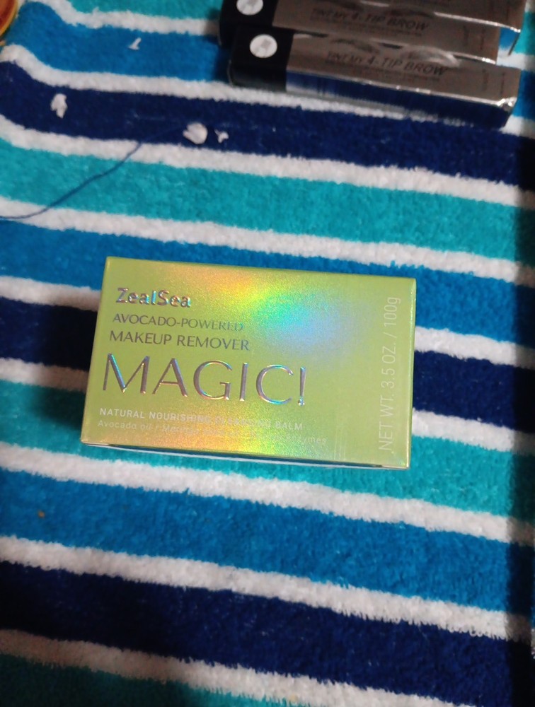 Zeal Sea Avocado Powered Makeup Remover Magic!