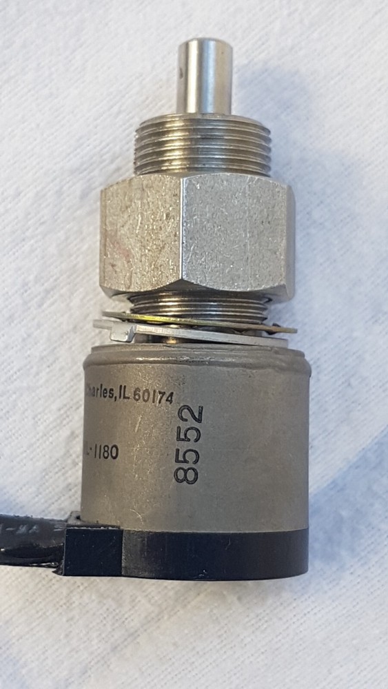 Saint Switch ML-1180 snap action Switch 8552 - Unused