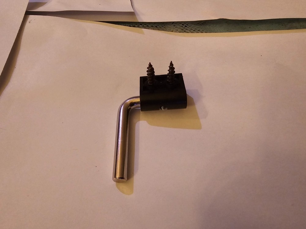 Right hinge for Pro-ject Debut Turntables