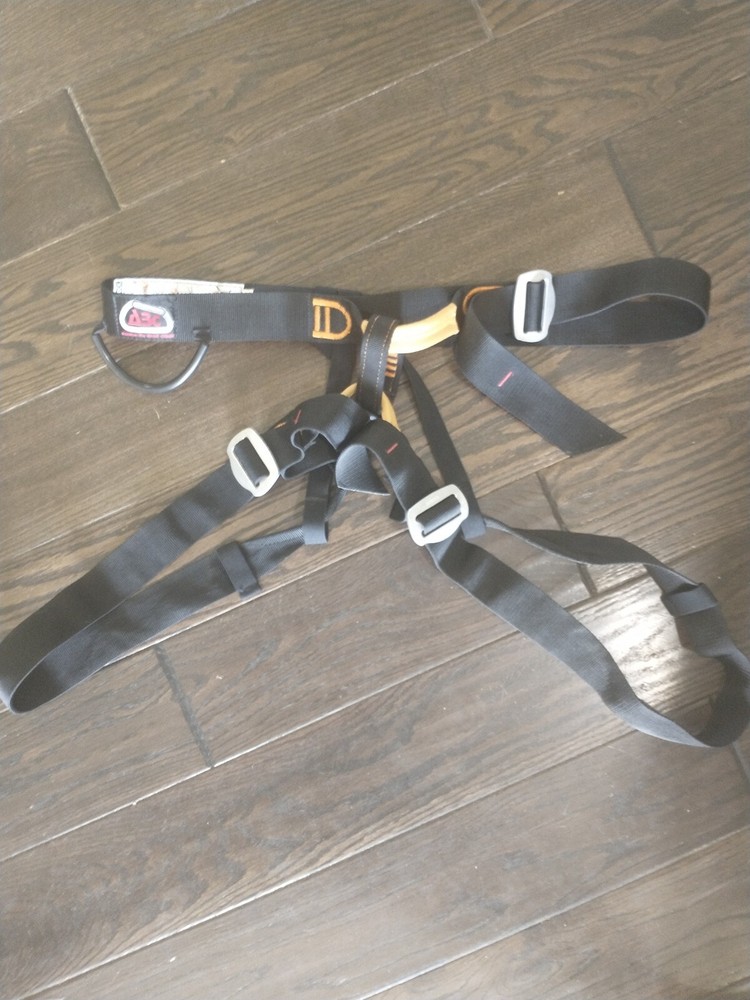 SINGING ROCK  Type C CLIMBING Sit in HARNESS