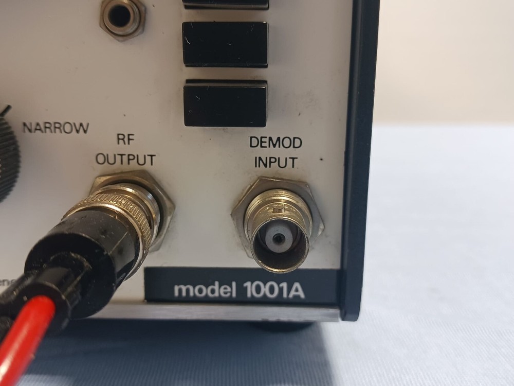 Wavetek Sweep/Signal Generator Model 1001A