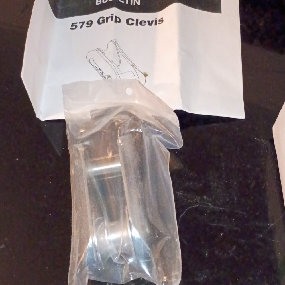 Greenlee 579 Grip Clevis Cable Puller Assembly MPN 579