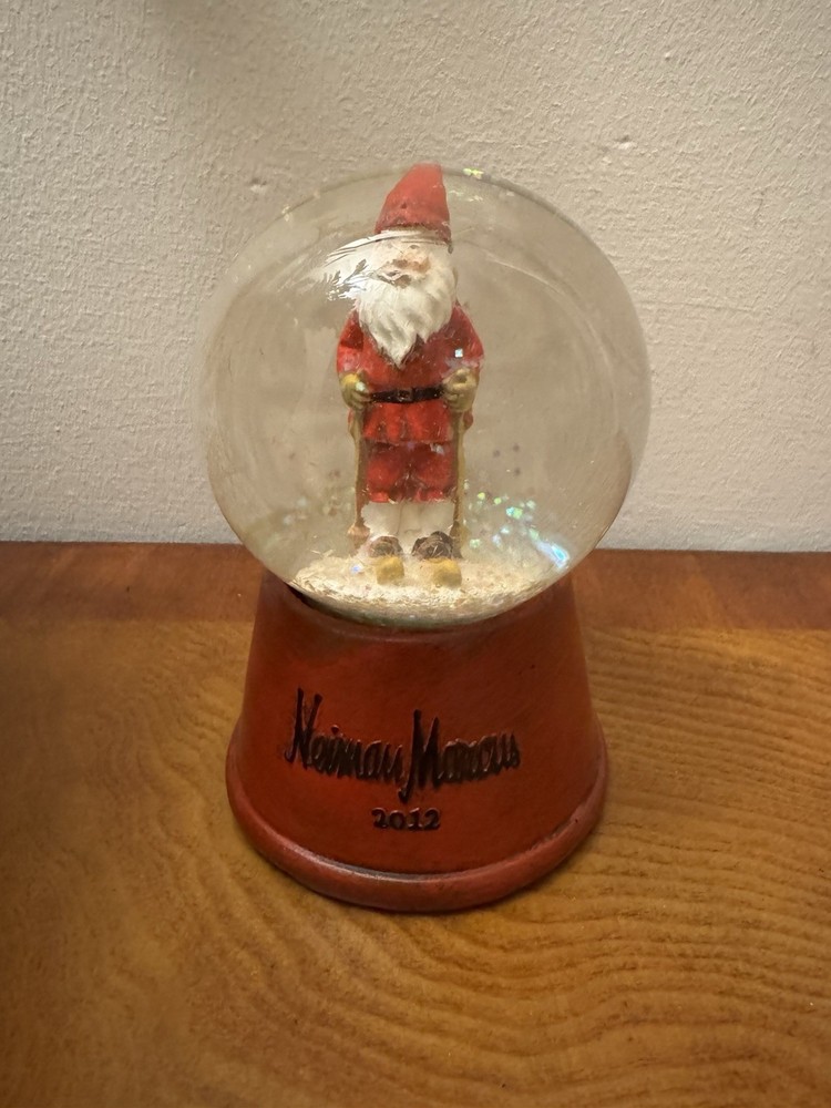 2012 Neiman Marcus ~ Santa Skiing Snow Globe ~ 5"