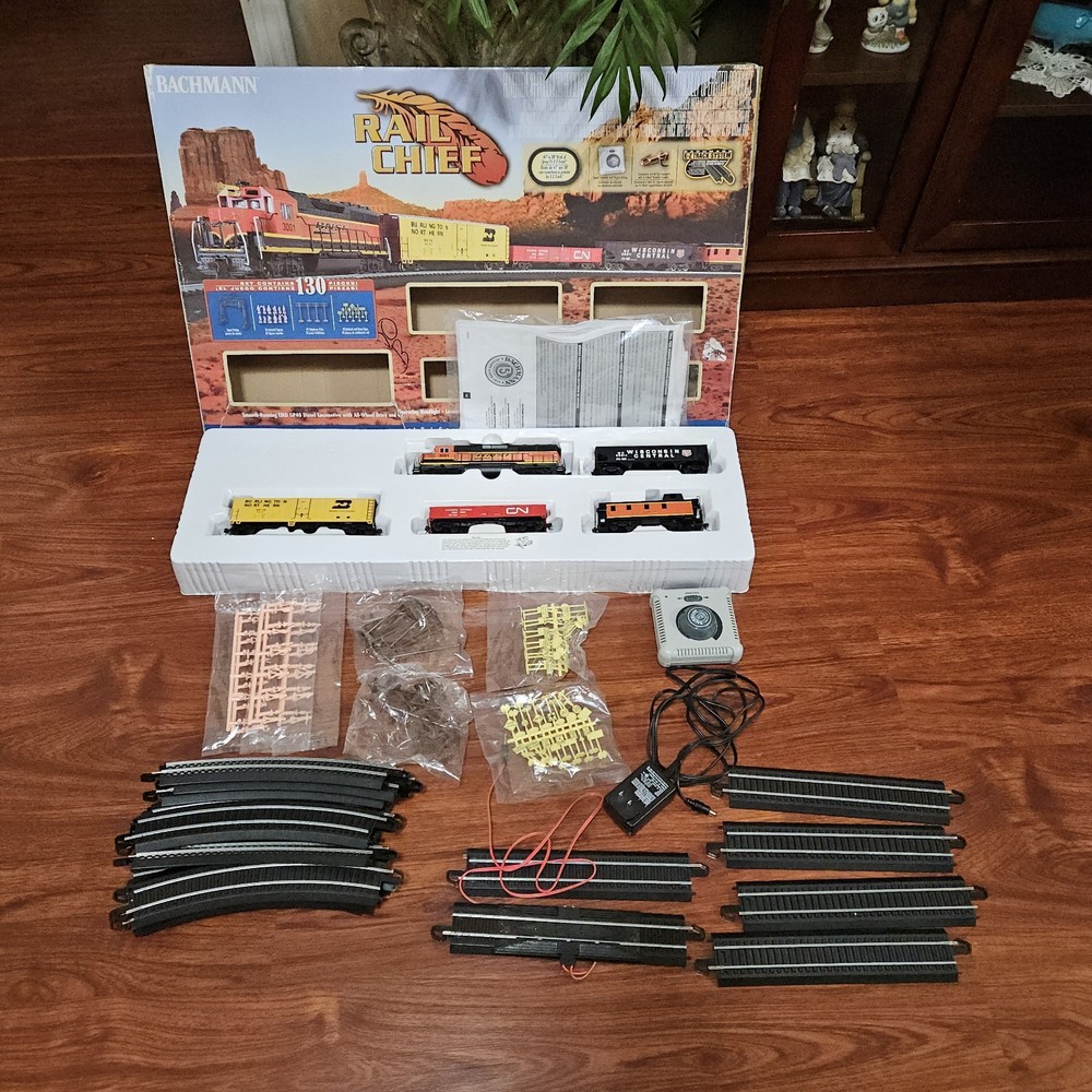 Bachmann Rail Chief HO Scale Train Set -WORKING Read Full Description at Bottom