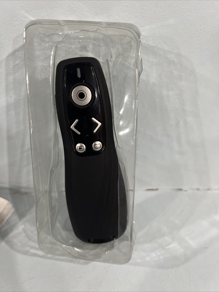 Presentation Clicker with Red Laser Pointer RF 2.4GHz USB Wireless for Computer