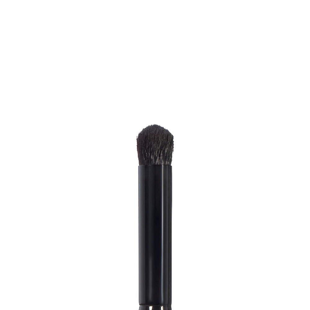 e.l.f. Brush Eye Contour, 1 Count