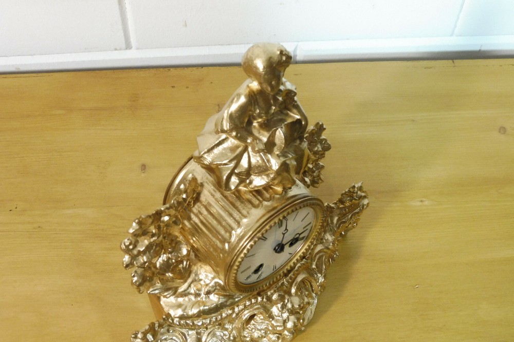 Old Mantel Clock Table Clock Shelf Mantel