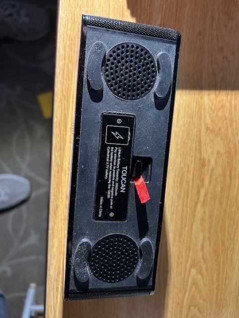 toucan speaker never used