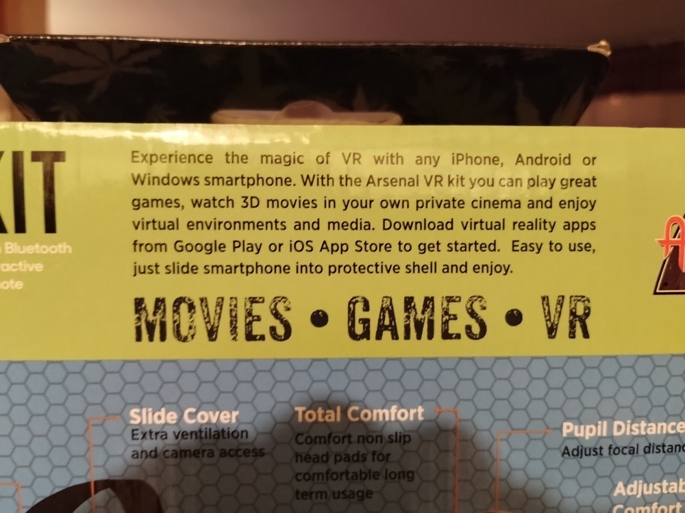 Arsenal Gaming VR Kit With Bluetooth Interactive Remote Marijuana Leaf Design