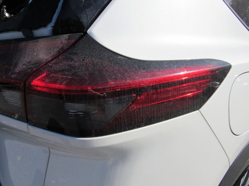 ROGUE 2021 Glove Box 1001828