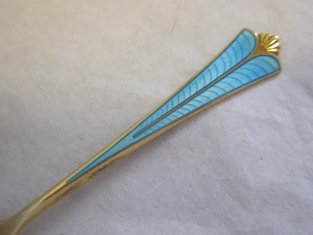 DAVID ANDERSEN NORWAY STERLING SILVER & BLUE ENAMEL LEMON FORK RADHUS MED VIFTE