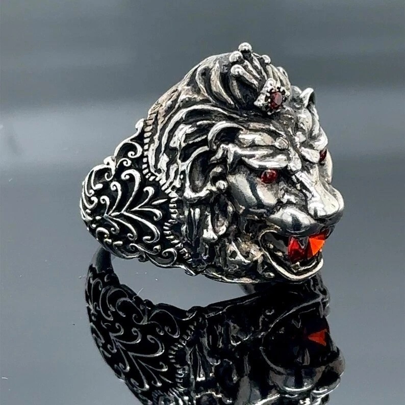 Silver 925 Ruby Eyes Leon Head Animal Signet Ring