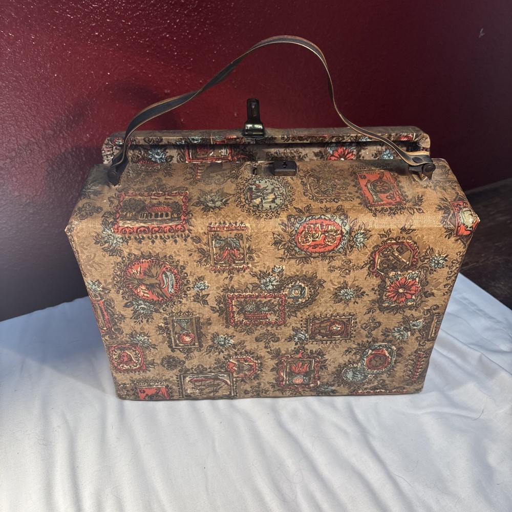 Vintage Sewing Case Box With Handle
