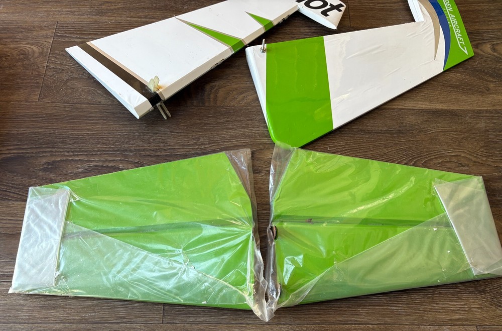 RC Pilot Edge 540 (60cc) Tail Horizontal Stabilizer