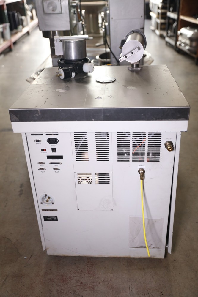 Veeco / Vacuum Instruments Corp MS50 Leak Detector As Is