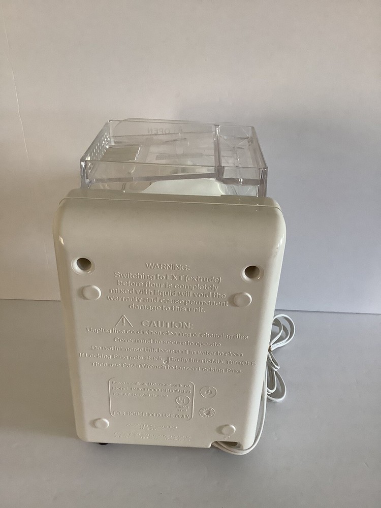 POPEIL AUTOMATIC PASTA MAKER. WITH WITH INSTRUCTION / RECIPE BOOK NEW!