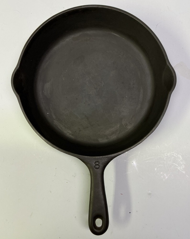 Long Life #8 Skillet By Wagner. Does Not Sit Flat