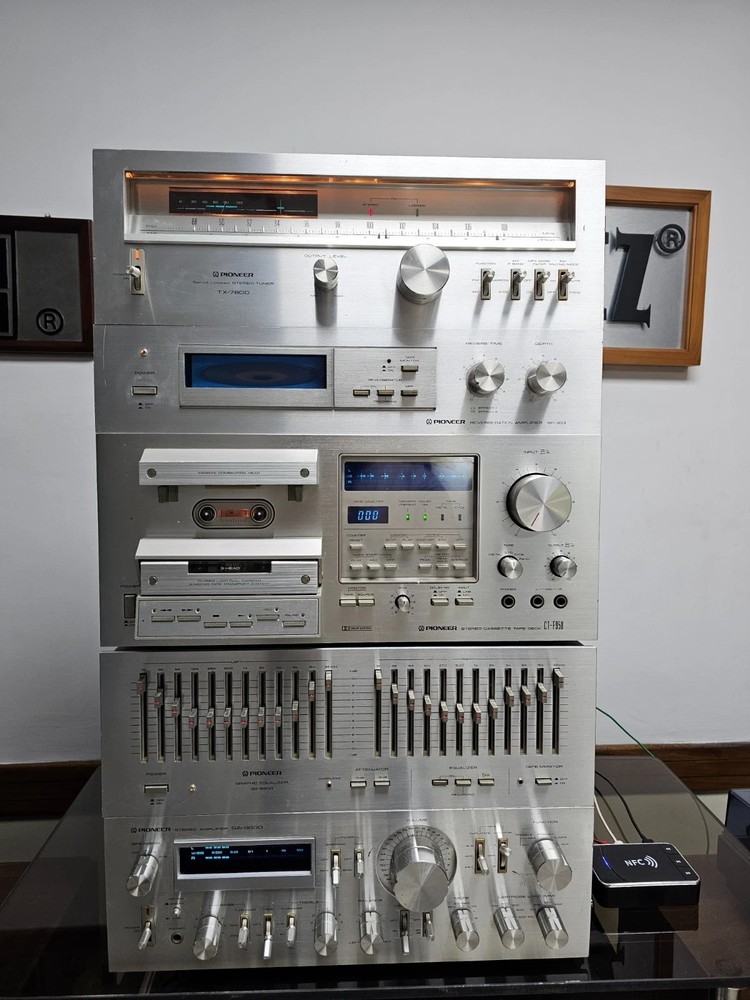 PIONEER REVERBERATION AMPLIFIER SR-303