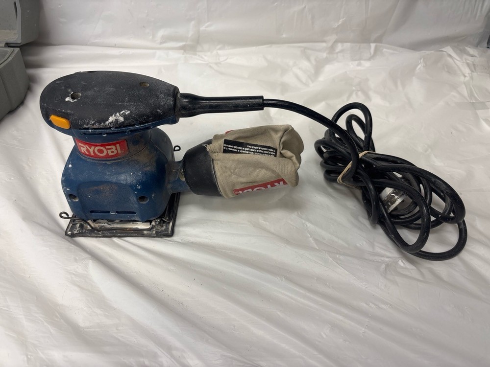 USED RYOBI TOOLS VIBRATION SANDER S650D (P23015424)