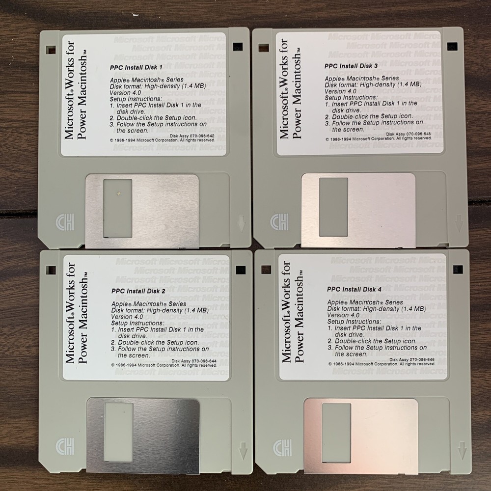 Microsoft Works Power Macintosh Vintage Install 3.5 “ Floppy Discs 1994