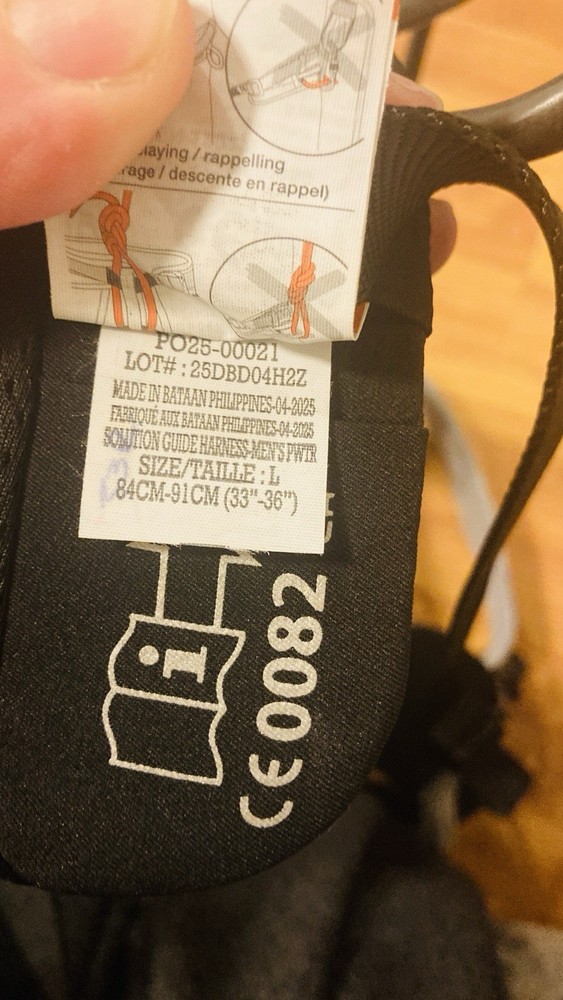 Black Diamond Solution Guide Harness - Men's Large 33” To 36”