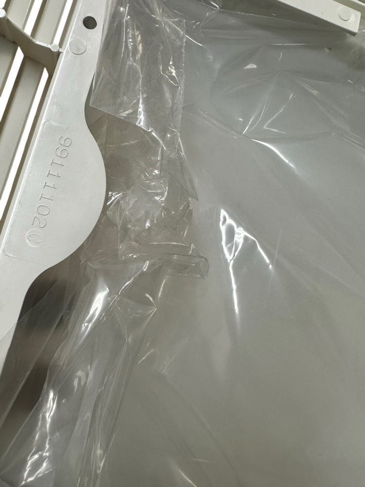 NEW 99111102 Light Grille **SALE**