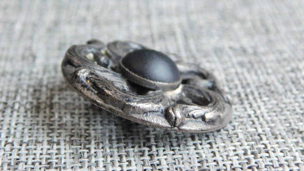 Antique Vtg Button White Metal Open Work Aprx: 1-1/4" #1237-D