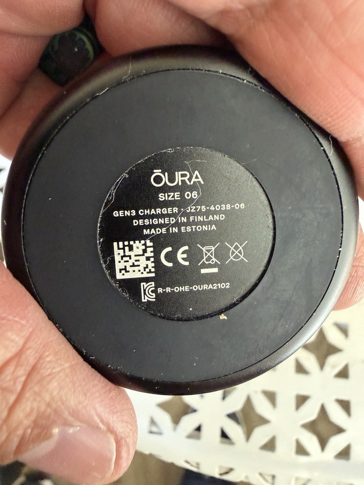 Oura Ring Gen3 Heritage Silver Size 6 w/ Charging Base & Box