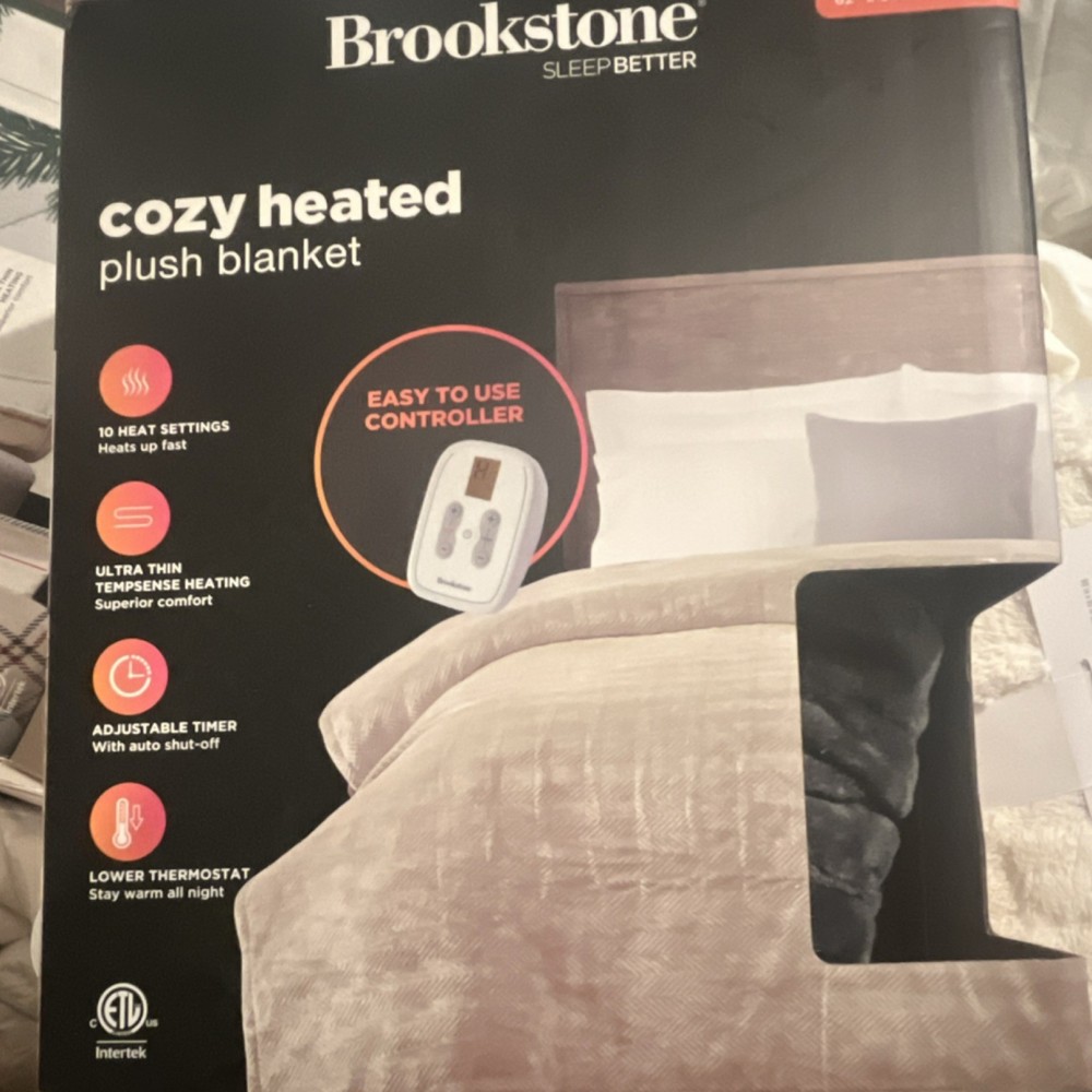 Brookstone Heated Plush Blanket Beige Herringbone Twin Adjustable Timer