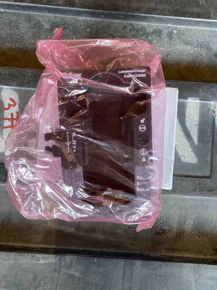 DRAGER X-AM CHARGING MODULE BASE 8318639 NIB