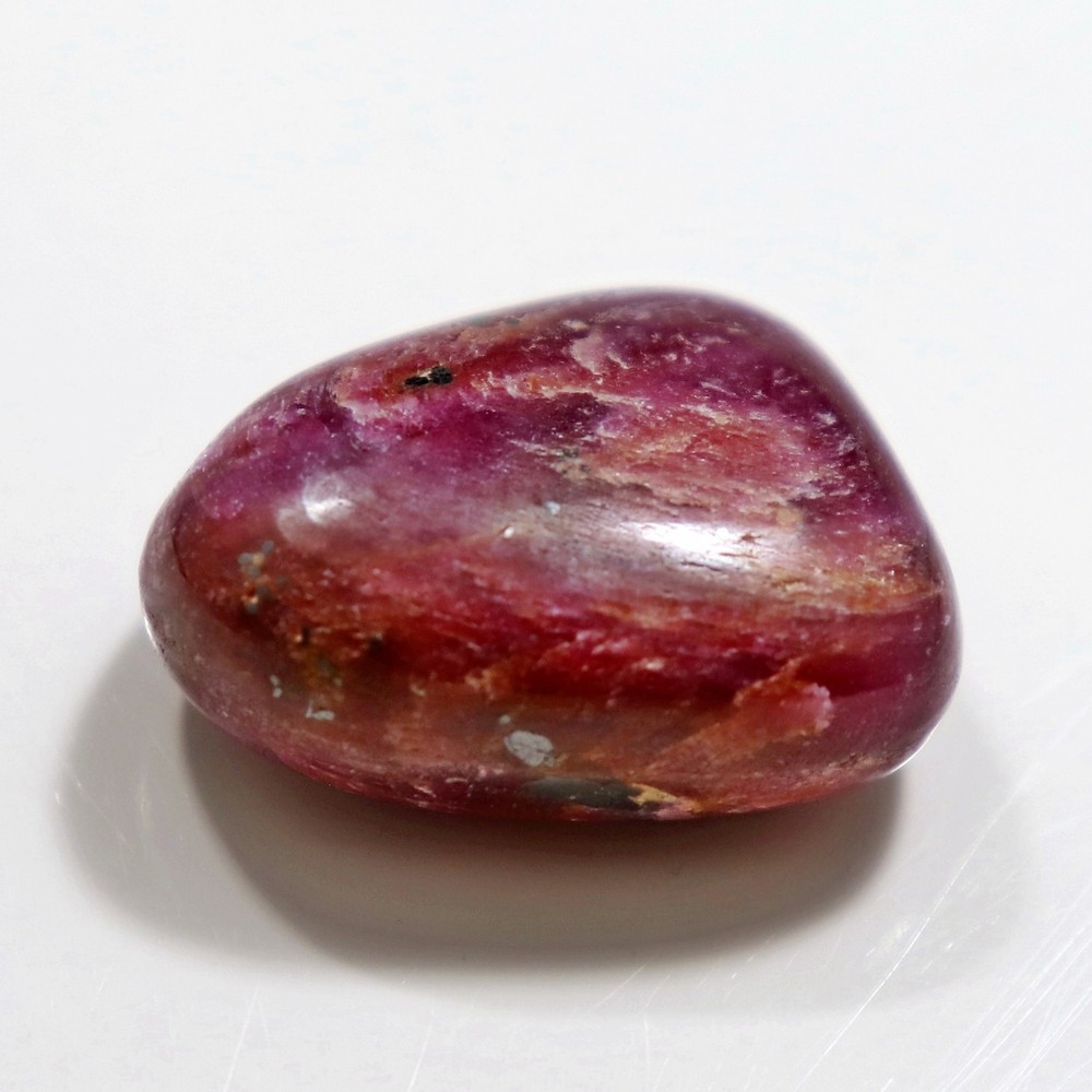 Tumbled Stone: Ruby, Red Corundum from India, Fluorescent (RUB52)