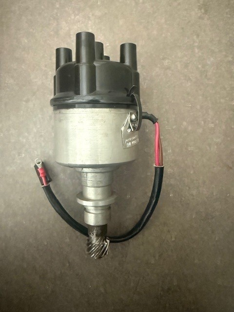 Caterpillar 4W0475, DISTRIBUTOR ASSEMBLY IGNITION, NOS