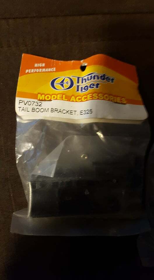 PVO732 THUNDER TIGER TAIL BOOM BRACKET, E25 (2 PACKS)