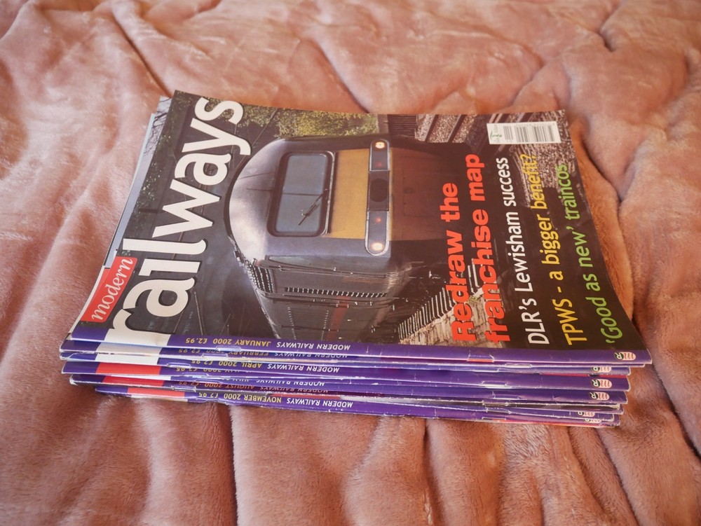 Modern Railways magazine x 12, year 2000 complete