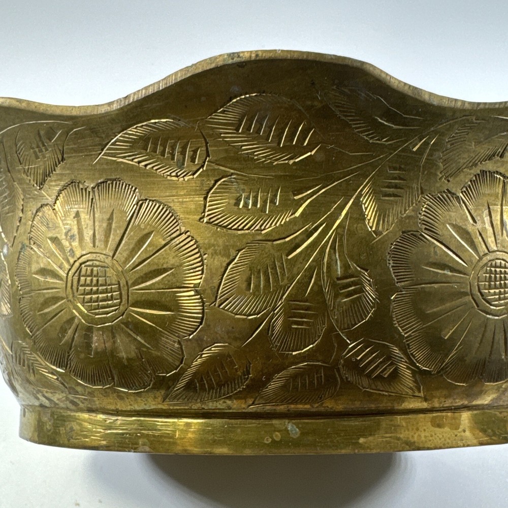 India Etched Brass Flower And Leaf Pattern Bowl