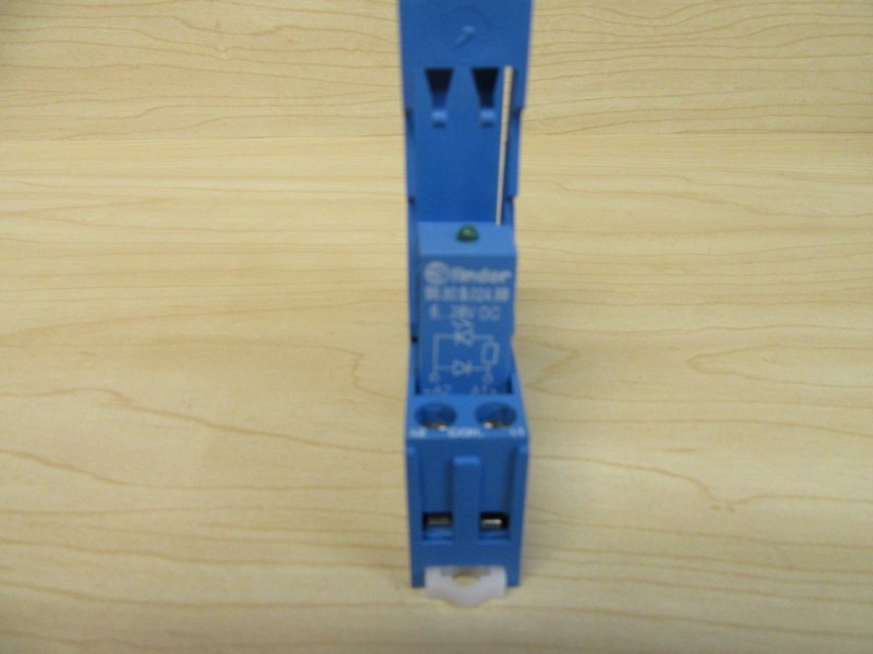 Finder 95.95.3 Relay Socket
