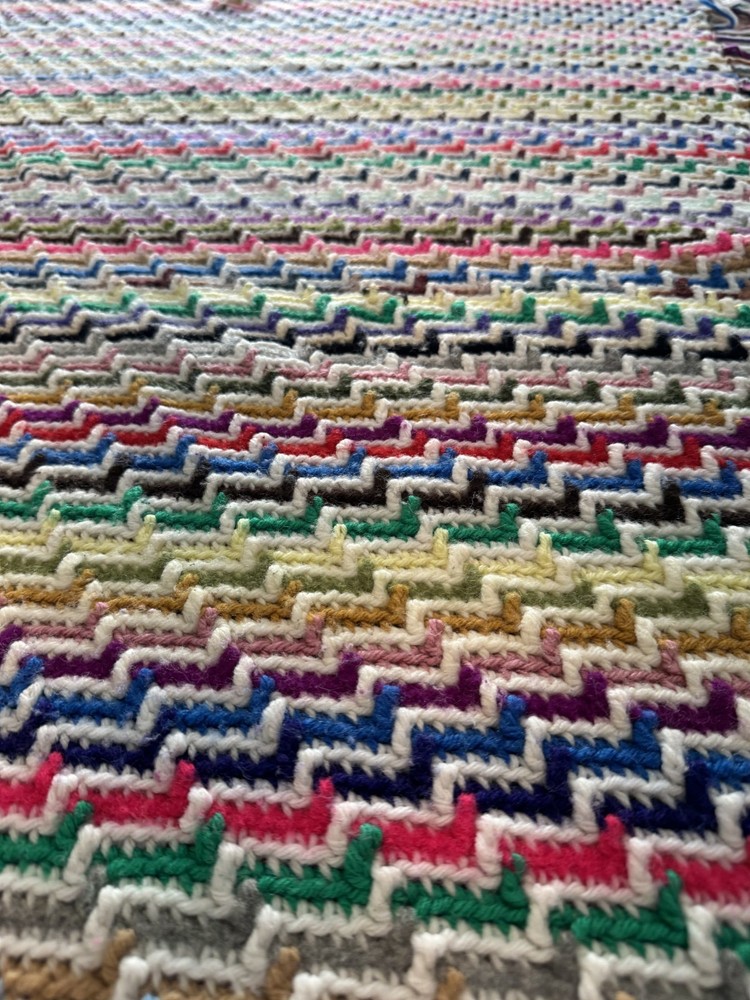 Hand Woven Wool Blend Multicolor Blanket Throw 71″ × 38″ Boho Zig-Zag Pattern