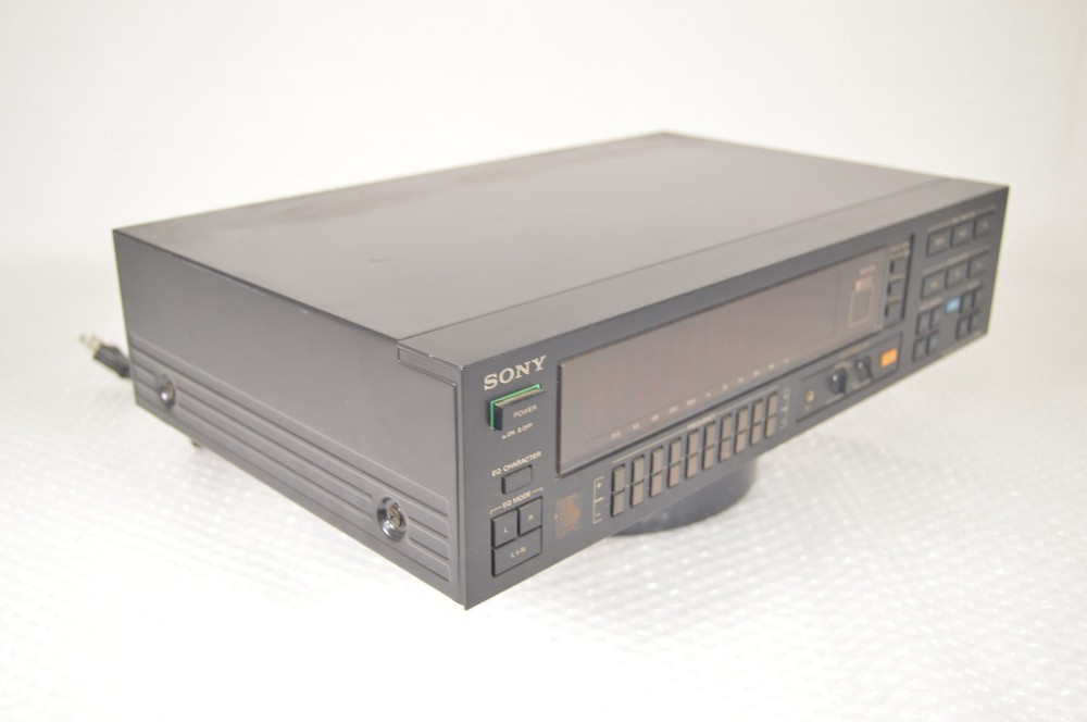 Sony SEQ-333ES Program Equalizer 10-Band Stereo Graphic Equalizer Working