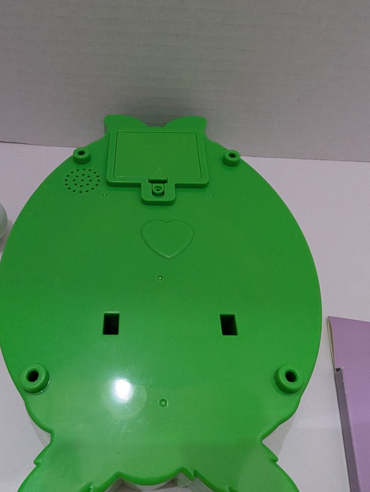 Easter Egg Dye Kit Spinner Machine Markers 3 Eggs Egg Decorating Kit