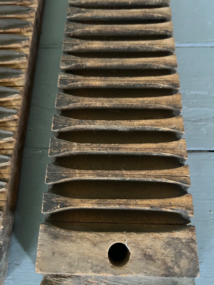 Antique Cigar 20 Mold Press