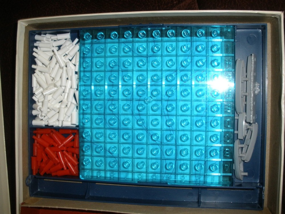 VINTAGE MILTON BRADLEY BATTLESHIP COMPLETE READ DESCRIPTION 1978