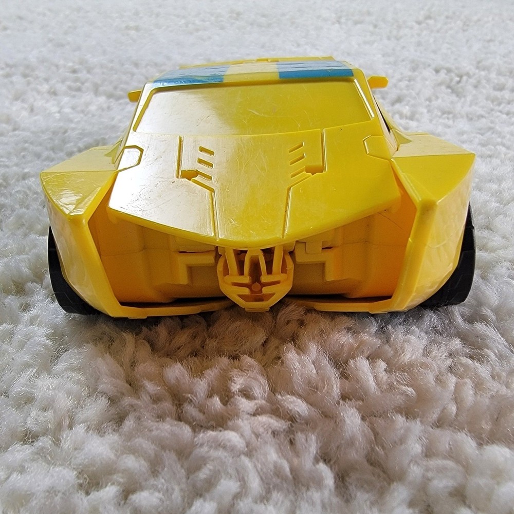 Transformers Robots In Disguise Bumblebee complete Hasbro Warrior Class RID 2015