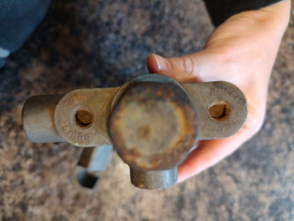 Wheeler-Pilot Shutoff Tool