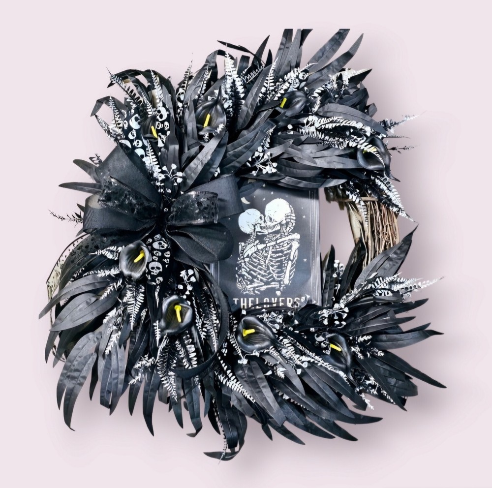 The Lovers Tarot Card Halloween wreath