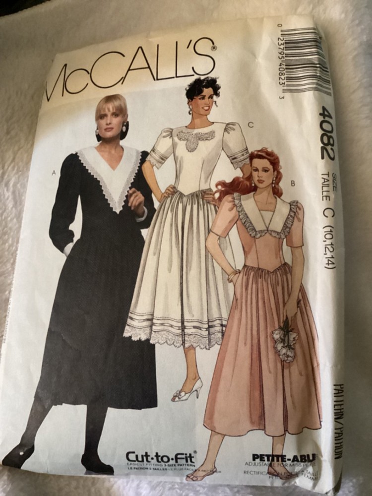 1988… VINTAGE MCCALLS  PATTERN #4082 …Has been cut