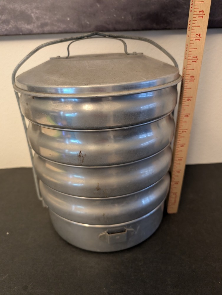 Vtg REGAL WARE Picnic Pack Aluminum Pans Stackable Kitchen 1960’s