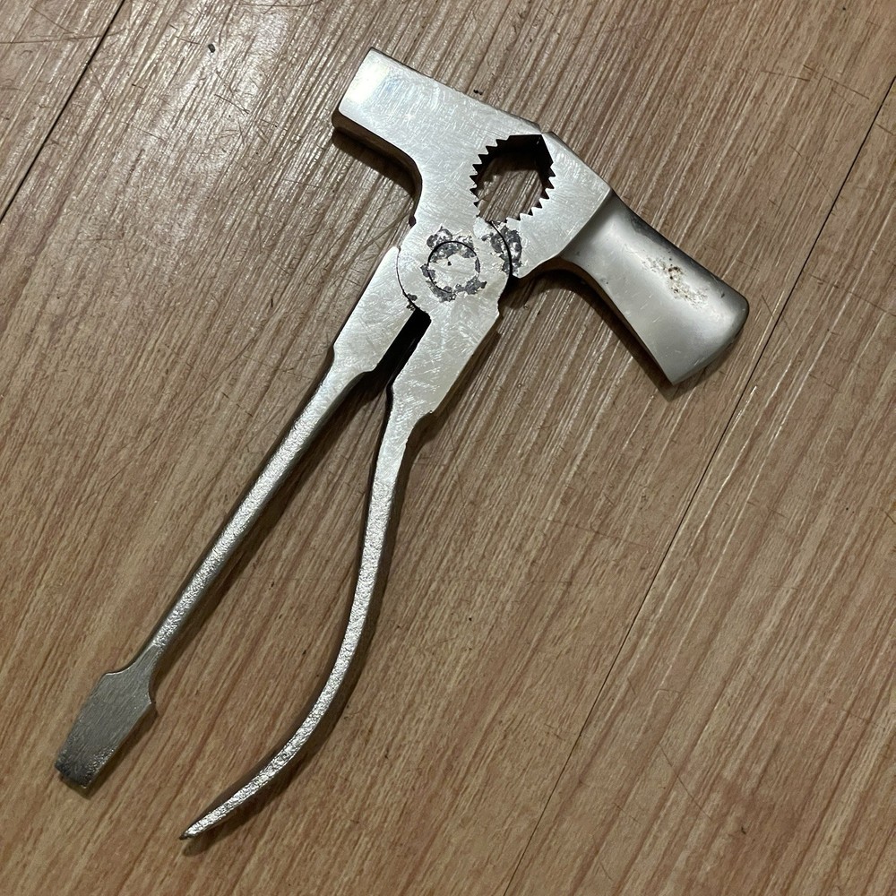 GOTT Germany Multi Tool Pliers Axe Hammer Screwdriver Nail Puller Chrome