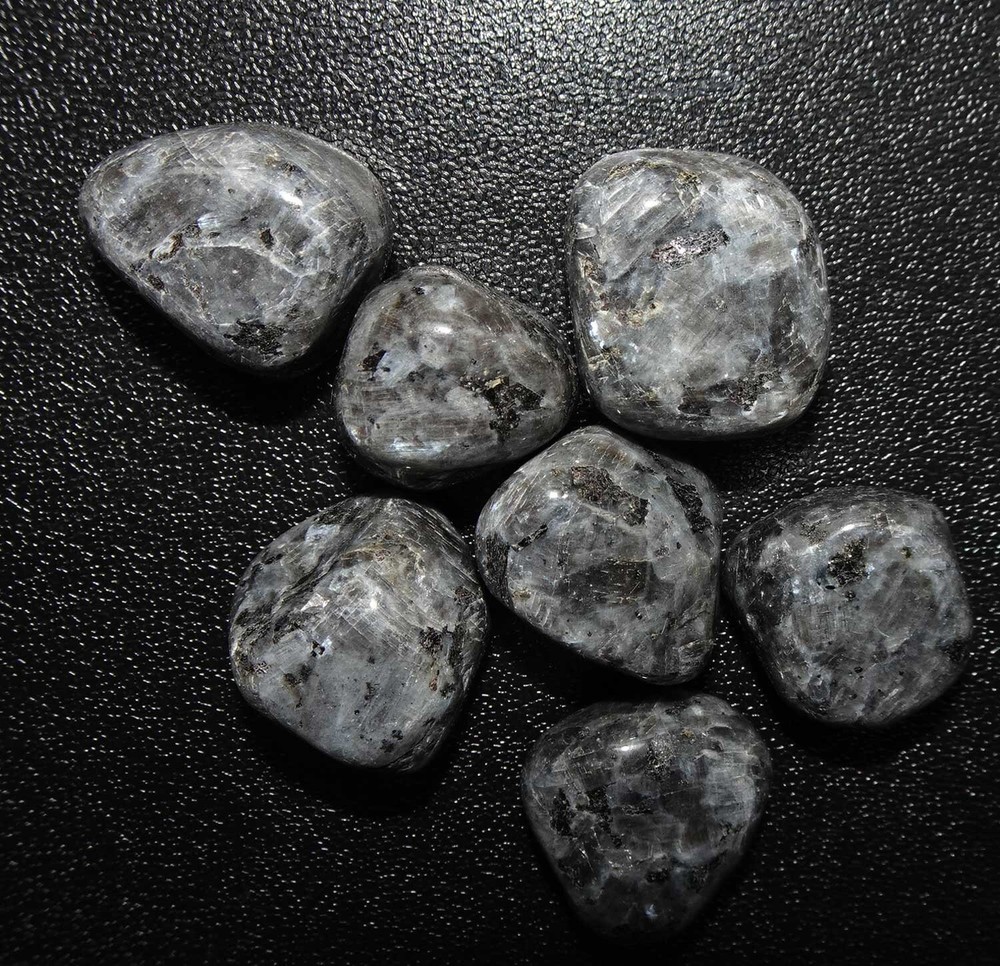 Larvikite - 7 Flashy Medium Tumbled Stones rt650e